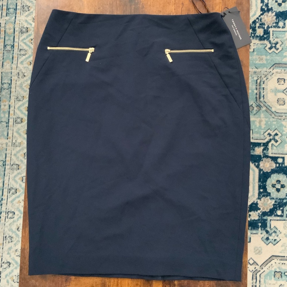 NWT Tommy Hilfiger navy professional pencil skirt